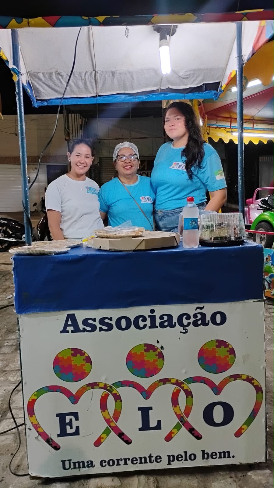 Associação Elo participa mais uma vez da Festa de Nossa Senhora dos Navegantes com barraca em prol da entidade