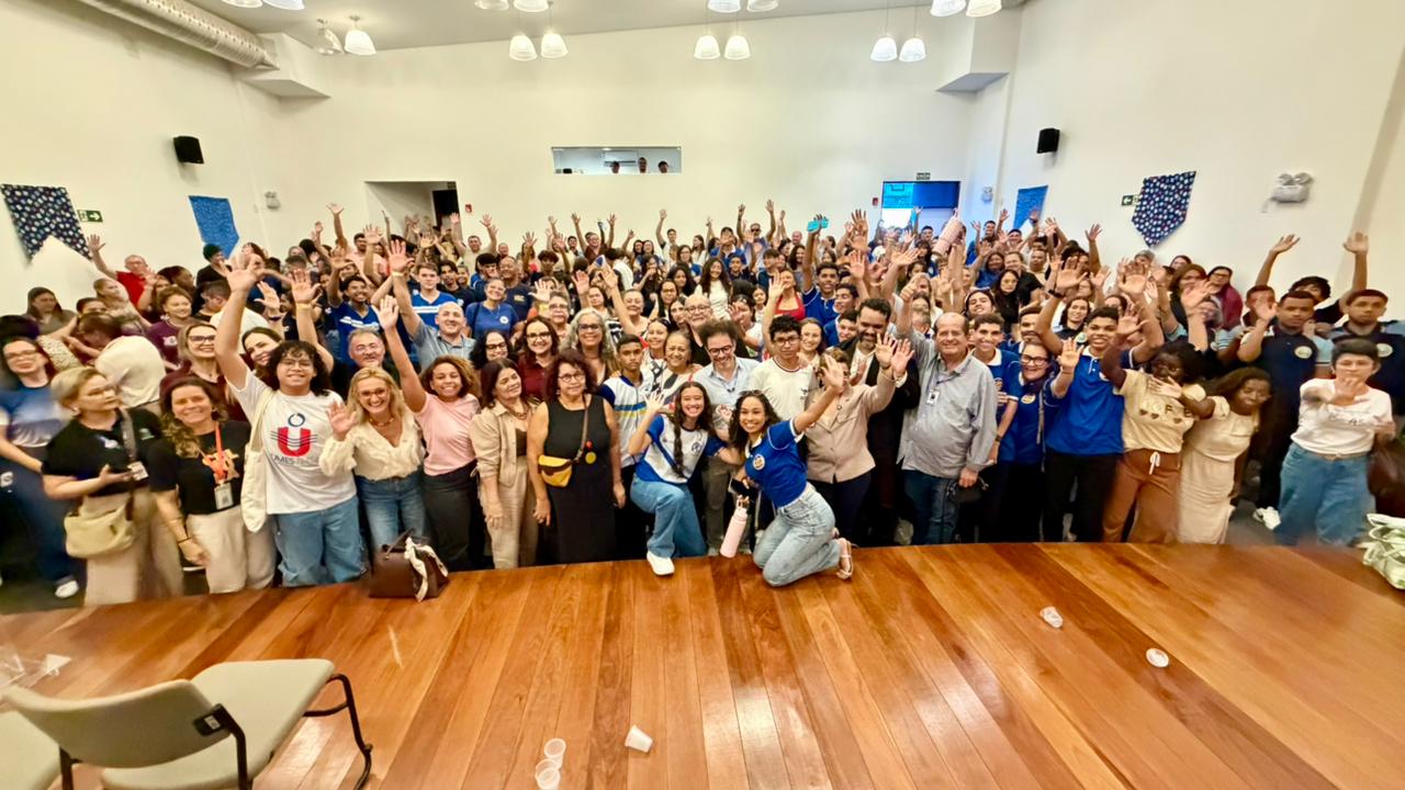 Educação