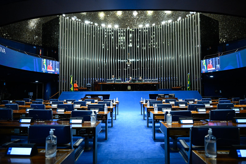 Senado mantém debate sobre fim da escala 6x1 nesta terça