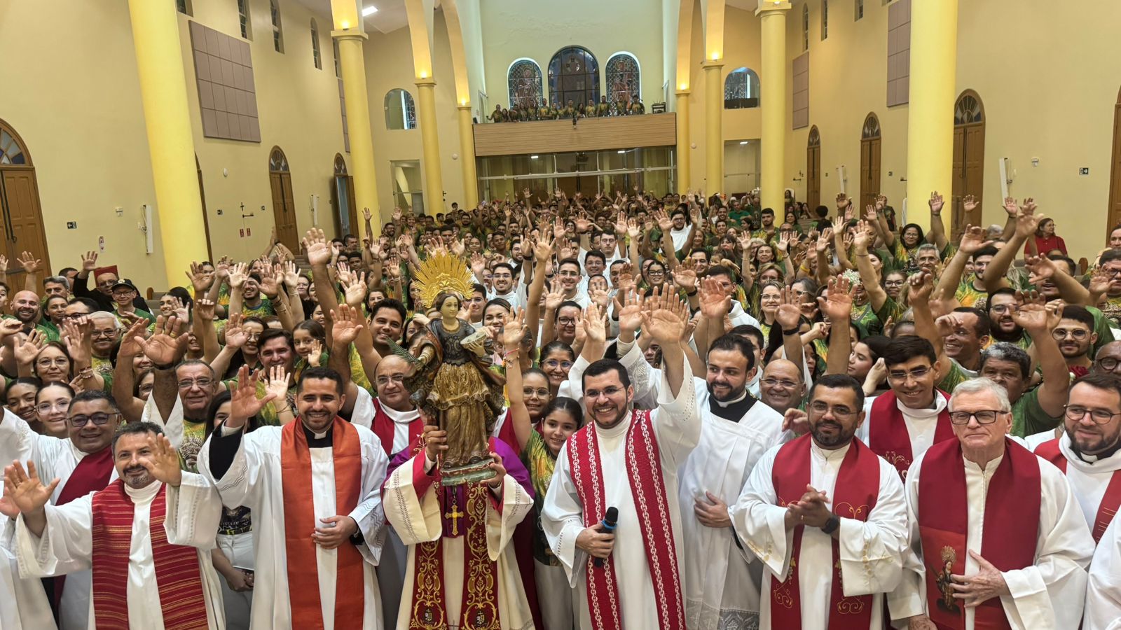 Mossoró se torna palco da Fé no encerramento da Festa de Santa Luzia
