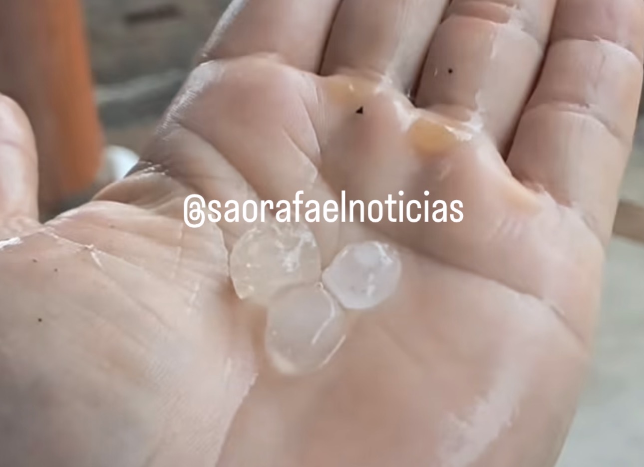 Chuva de granizo foi registrada no município de São José do Seridó