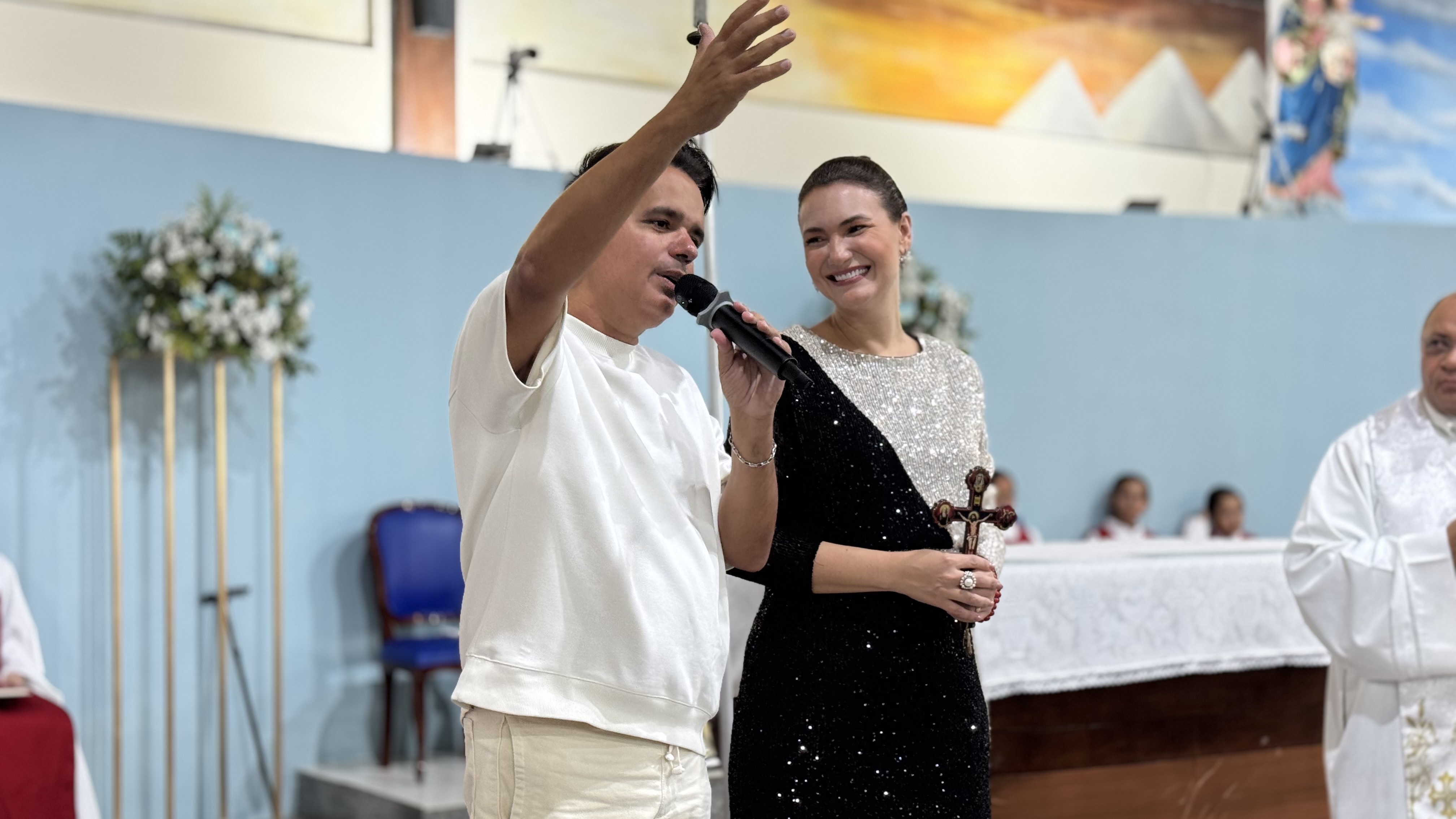 Festa de Nossa Senhora dos Navegantes: 7º Noite contou com a presença do casal de Ana Clara Rocha e Italo Poeta