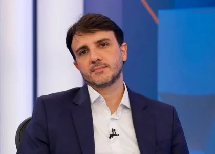Por decisão de Toffoli, Renan Santos tem candidatura presidencial suspensa