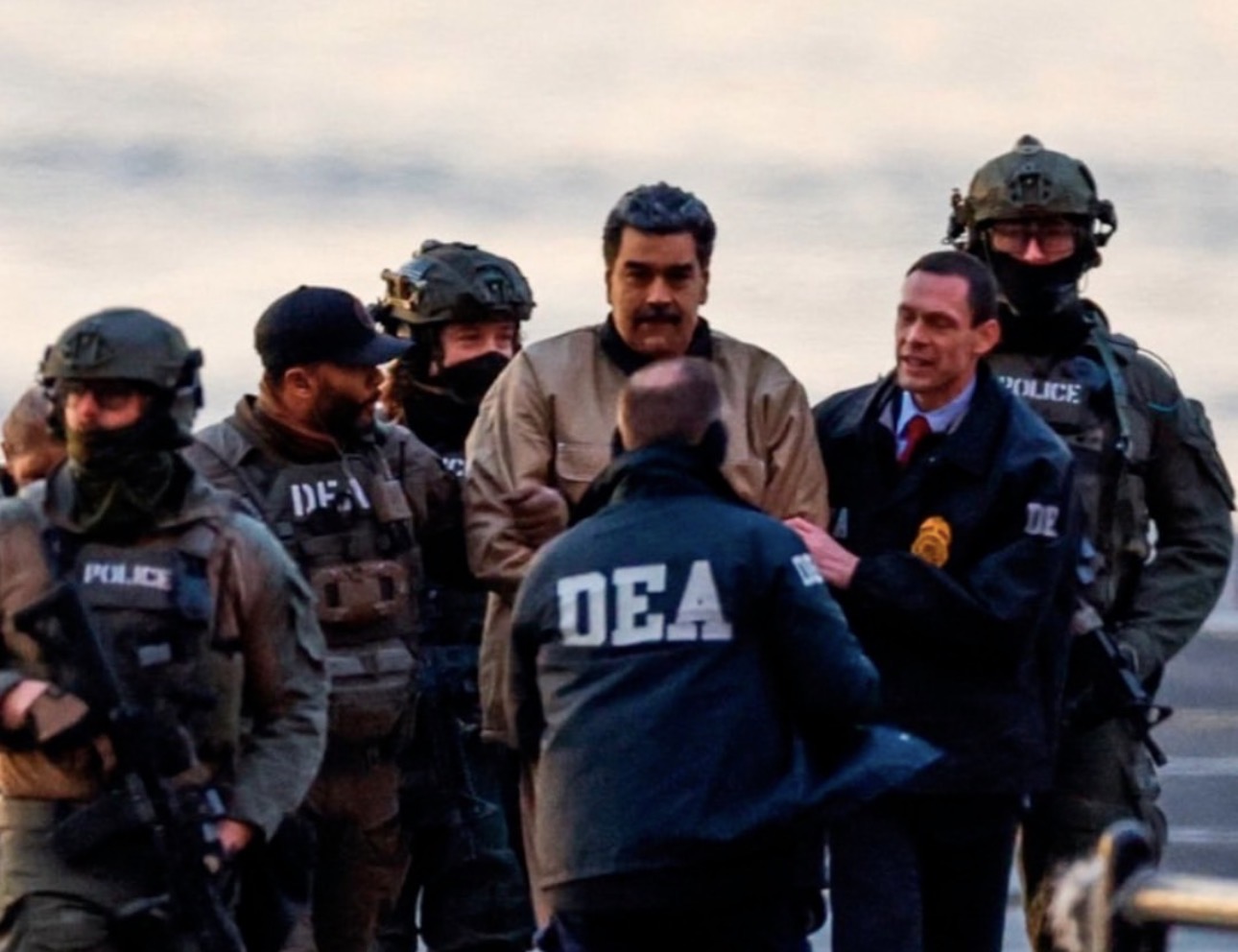 Nicolás Maduro chega a tribunal em Nova York para primeira audiência