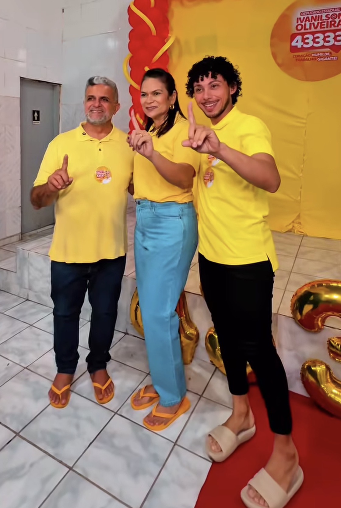 Política