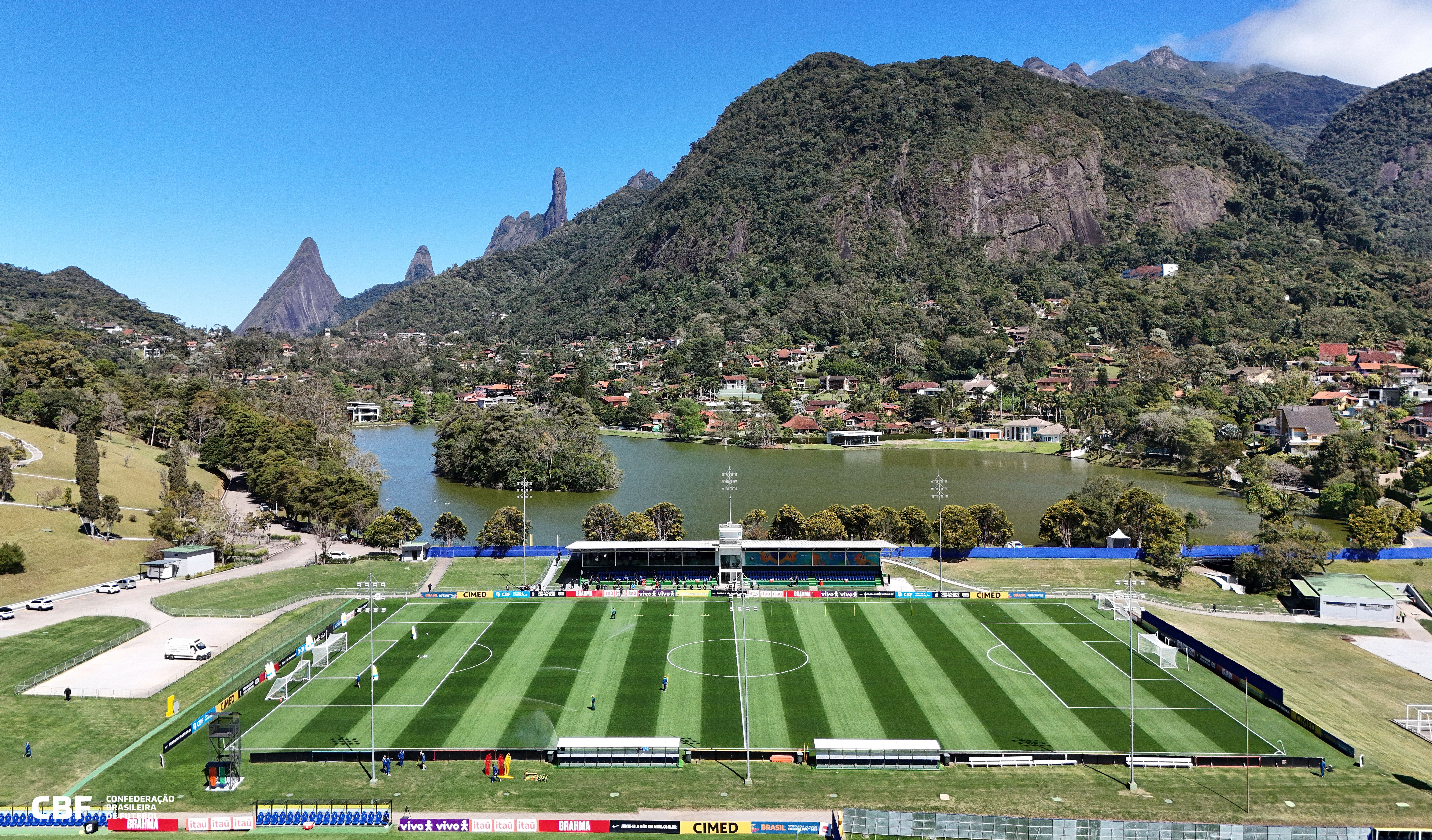 Com Neymar, Seleção ganha força na preparação na Granja Comary