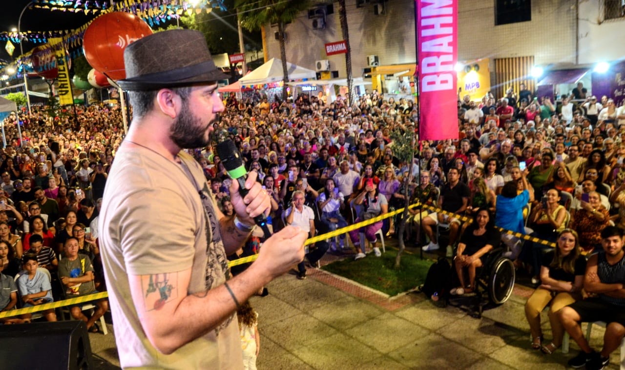 Braulio Bessa abre a programação Polo Poeta Antônio Francisco nesta quarta-feira (10)