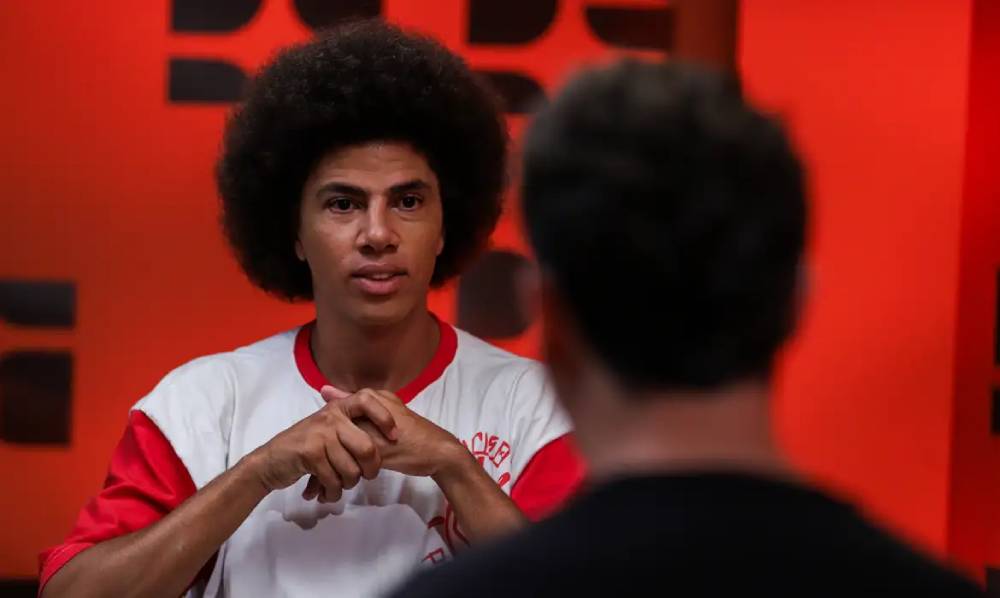 Deputado Renato Freitas do PT aparece em briga de rua em Curitiba