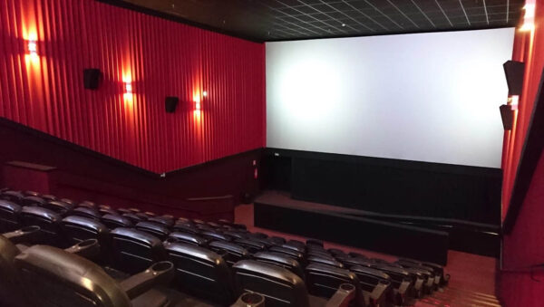 Governo Lula torna obrigatória exibição de filmes brasileiros nas salas de cinemas