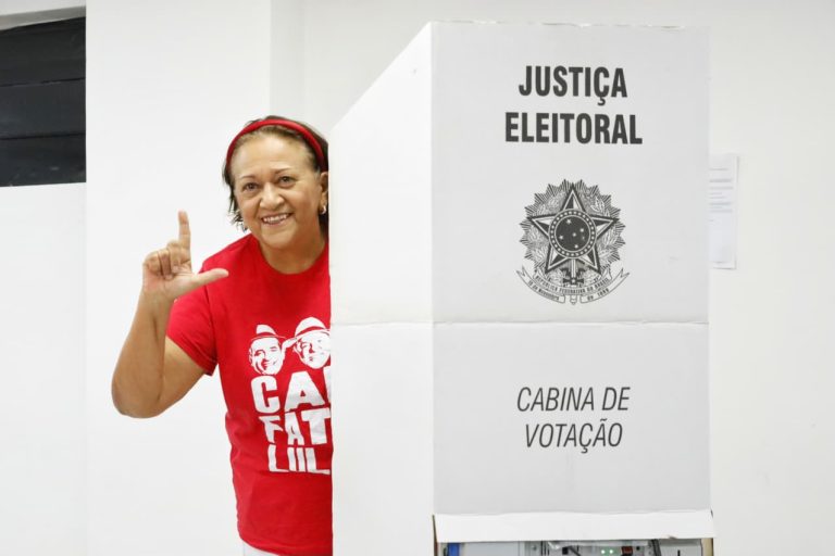 Política